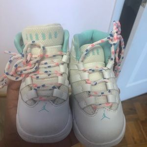 Kids jordan teal and pink